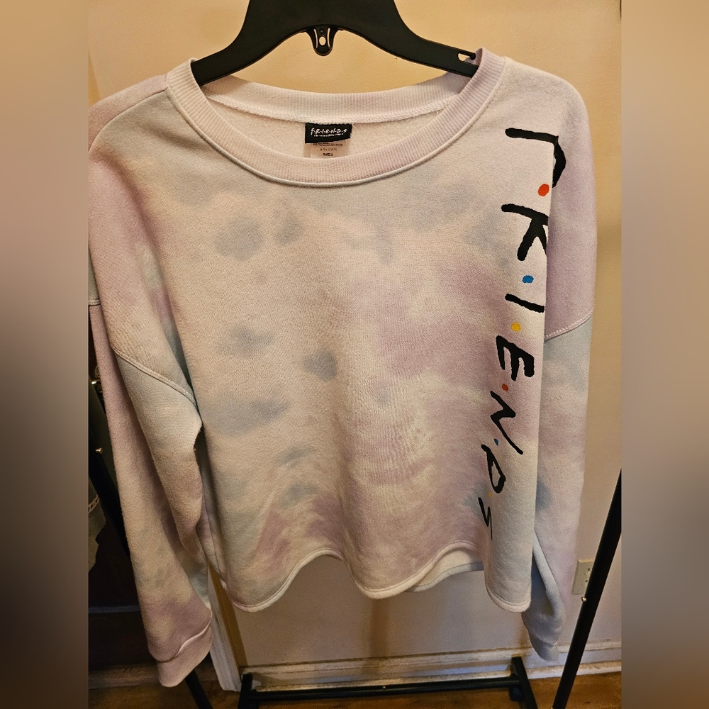 FRIENDS Gray Graphic Crop Size XL